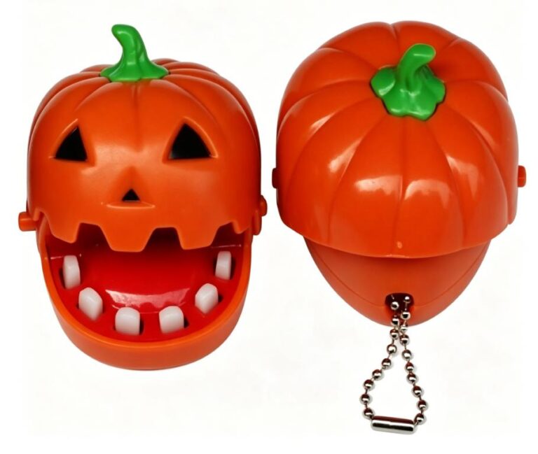 Pumpkin Biting Finger Game Toy Halloween Keychain(1)
